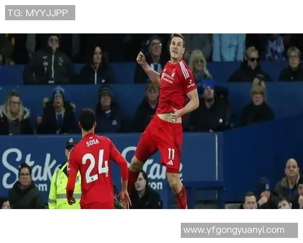 黑马逆袭史:那些打破传统格局的英超冠军队伍 黑马逆袭史:那些打破传统格局的英超冠军队伍