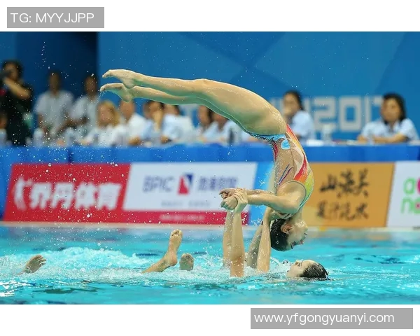 精彩纷呈的泳池对决 游泳比赛直播为您带来全程热血冲刺与精彩瞬间 精彩纷呈的泳池对决 游泳比赛直播为您带来全程热血冲刺与精彩瞬间