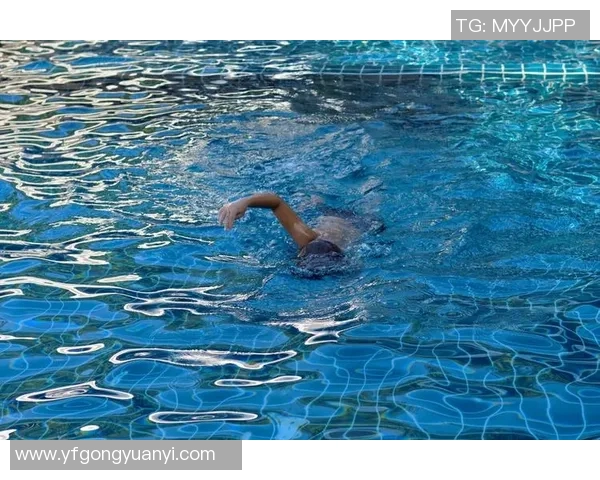 游泳入门：掌握呼吸技巧、姿势调整与动作协调的全面指南